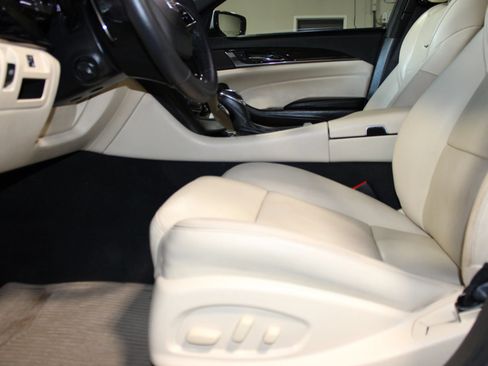 Used 2018 Cadillac CTS Luxury RWD image 24