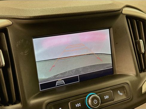 Used 2024 GMC Terrain SLE AWD/4WD image 23