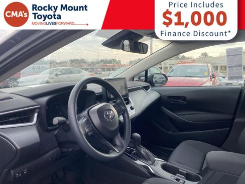 Used 2026 Toyota Corolla LE image 10