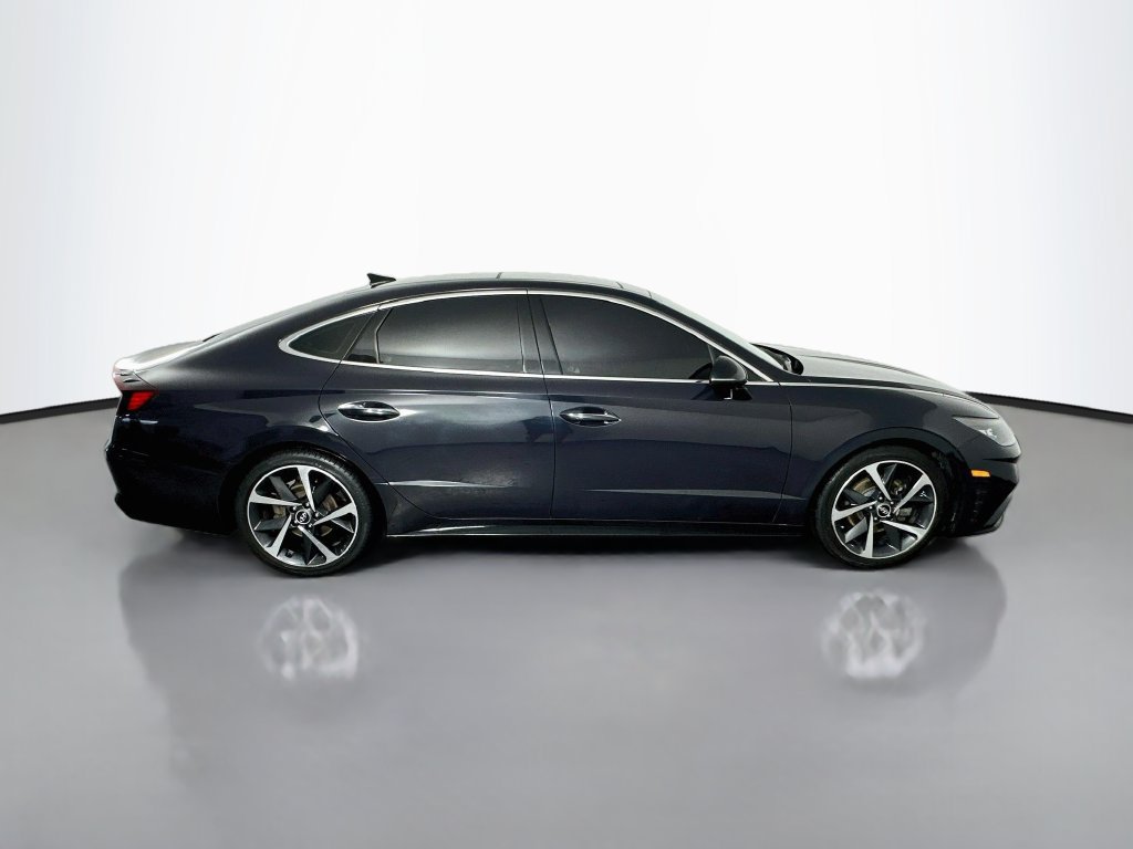 Used 2023 Hyundai Sonata SEL Plus w/ Preferred Accessory Package FWD image 8
