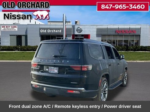 Used 2022 Jeep Wagoneer Series II w/ Premium Group I AWD/4WD image 5