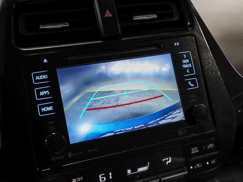 Used 2017 Toyota Prius Prime Plus w/ Carpet Mat Package FWD image 26