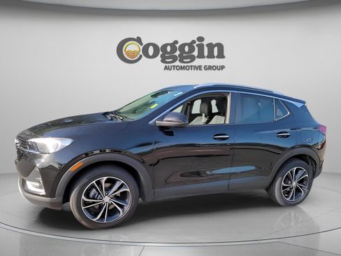 Used 2023 Buick Encore GX Select image 4