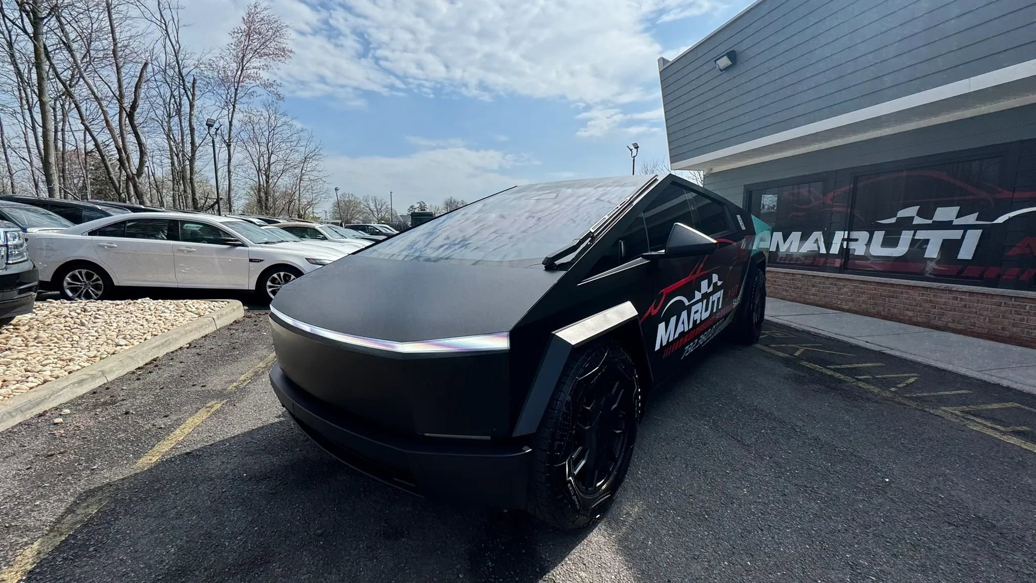 Used 2024 Tesla Cybertruck AWD Crew Cab image 1