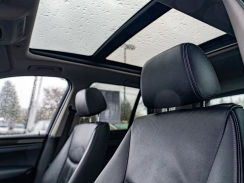 Used 2016 BMW X3 xDrive28i image 17