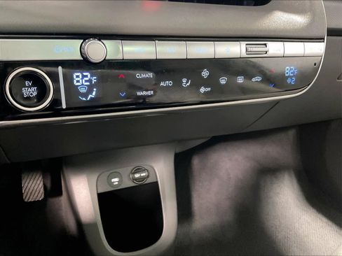 Used 2023 Hyundai Ioniq 5 Limited image 26