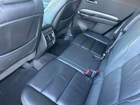 Used 2023 Cadillac XT4 Premium Luxury image 12
