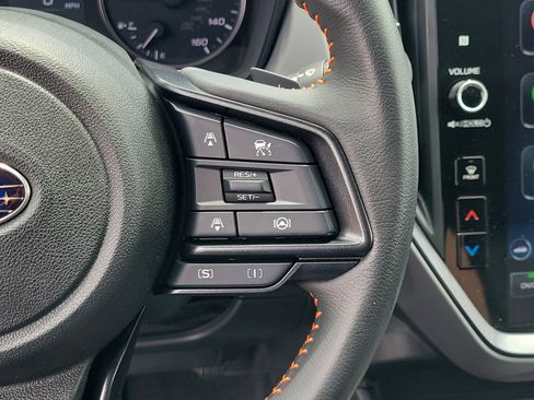 Used 2024 Subaru Crosstrek 2.5i Limited w/ Crosstrek Mirror Package image 24