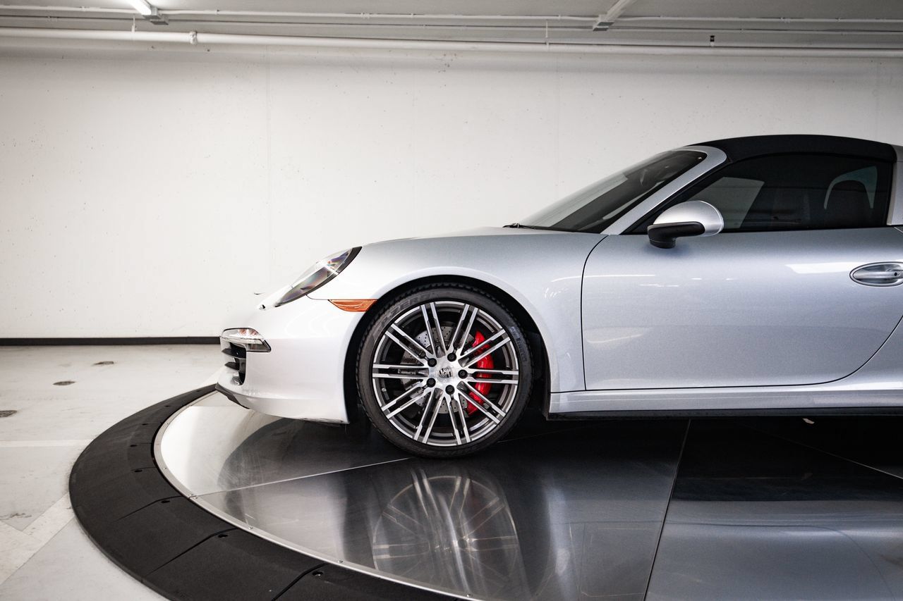 Used 2016 Porsche 911 Targa 4S AWD/4WD image 11