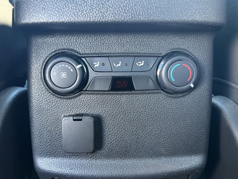 Used 2013 Ford Explorer Sport w/ Class III Trailer Tow Pkg image 21