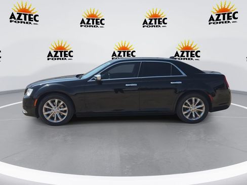 Used 2018 Chrysler 300 Limited w/ Safetytec Plus Group AWD/4WD image 5