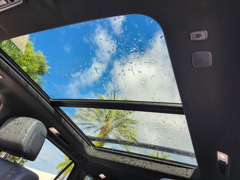 Used 2024 Toyota Sequoia Platinum image 22