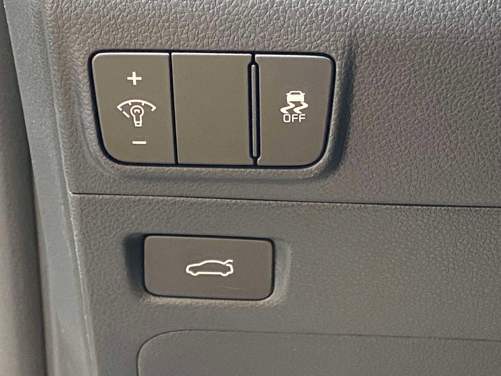 New 2026 Kia K5 GT-Line w/ GT-Line Premium Package FWD image 22