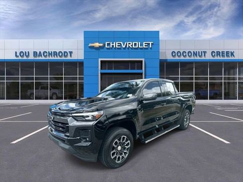 Used 2023 Chevrolet Colorado LT w/ LT Convenience Package III RWD image 4