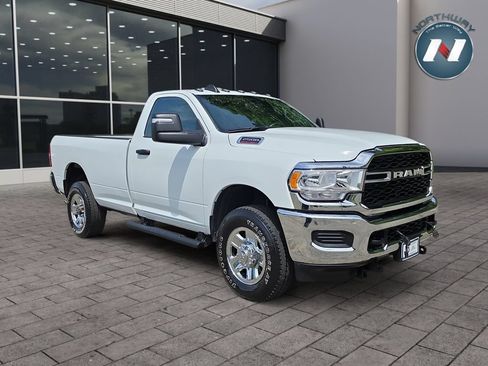 Used 2023 RAM 2500 Tradesman AWD/4WD image 7