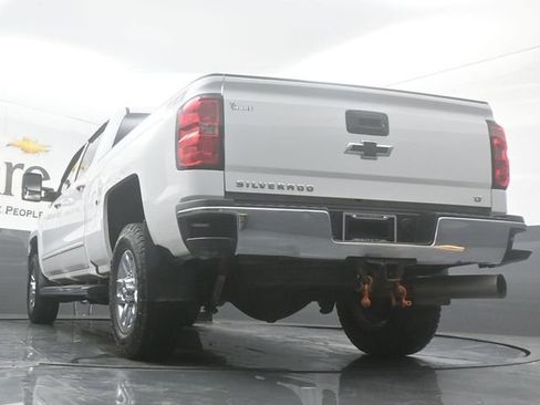 Used 2018 Chevrolet Silverado 3500 LT w/ LT Convenience Package image 52