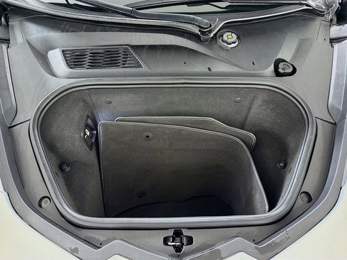 Used 2024 Chevrolet Corvette Stingray Coupe w/ Battery Protection Package image 31