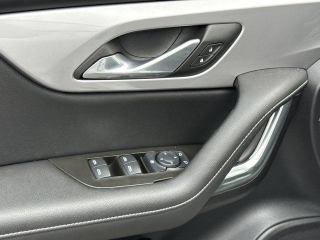 Certified 2024 Chevrolet Blazer LT w/ Midnight/Sport Edition FWD image 15