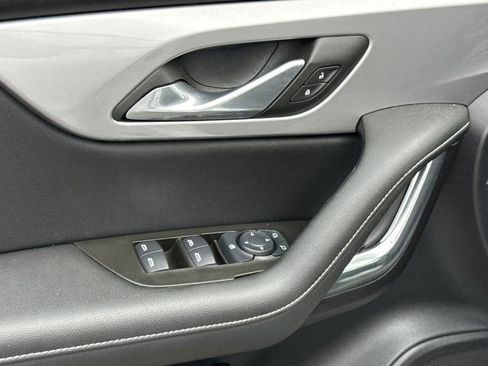 Certified 2024 Chevrolet Blazer LT w/ Midnight/Sport Edition FWD image 15