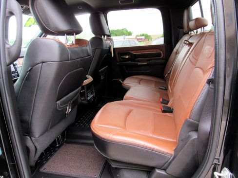 Used 2024 RAM 2500 Limited image 41