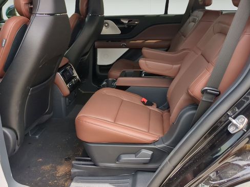 New 2026 Lincoln Aviator Reserve AWD/4WD image 22