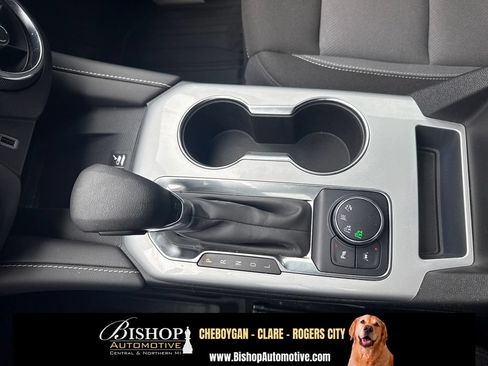 Used 2024 Chevrolet Blazer LT w/ Convenience Package AWD/4WD image 25