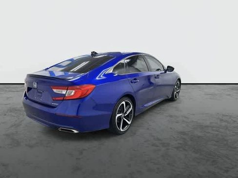 Used 2021 Honda Accord Sport image 3