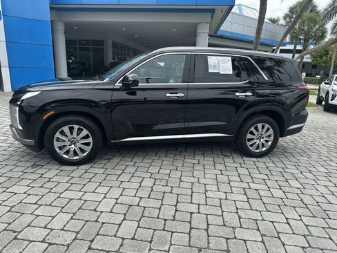 Used 2025 Hyundai Palisade SEL FWD image 32