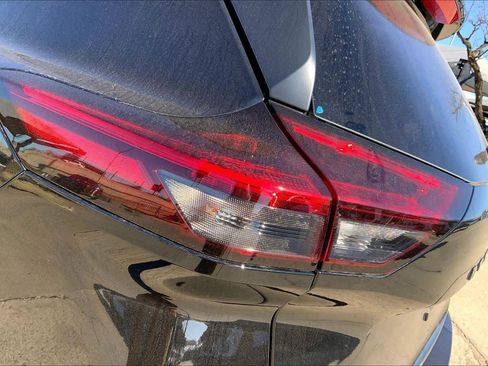 Used 2026 Nissan Rogue SV image 26