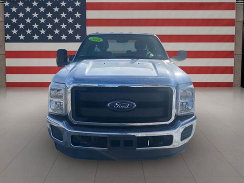 Used 2016 Ford F250 XL w/ XL Appearance Package image 3