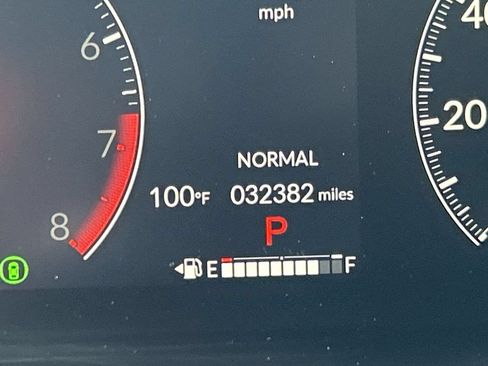 Used 2024 Honda HR-V EX-L image 29