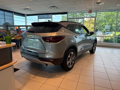 New 2025 Chevrolet Blazer LT w/ Convenience Package