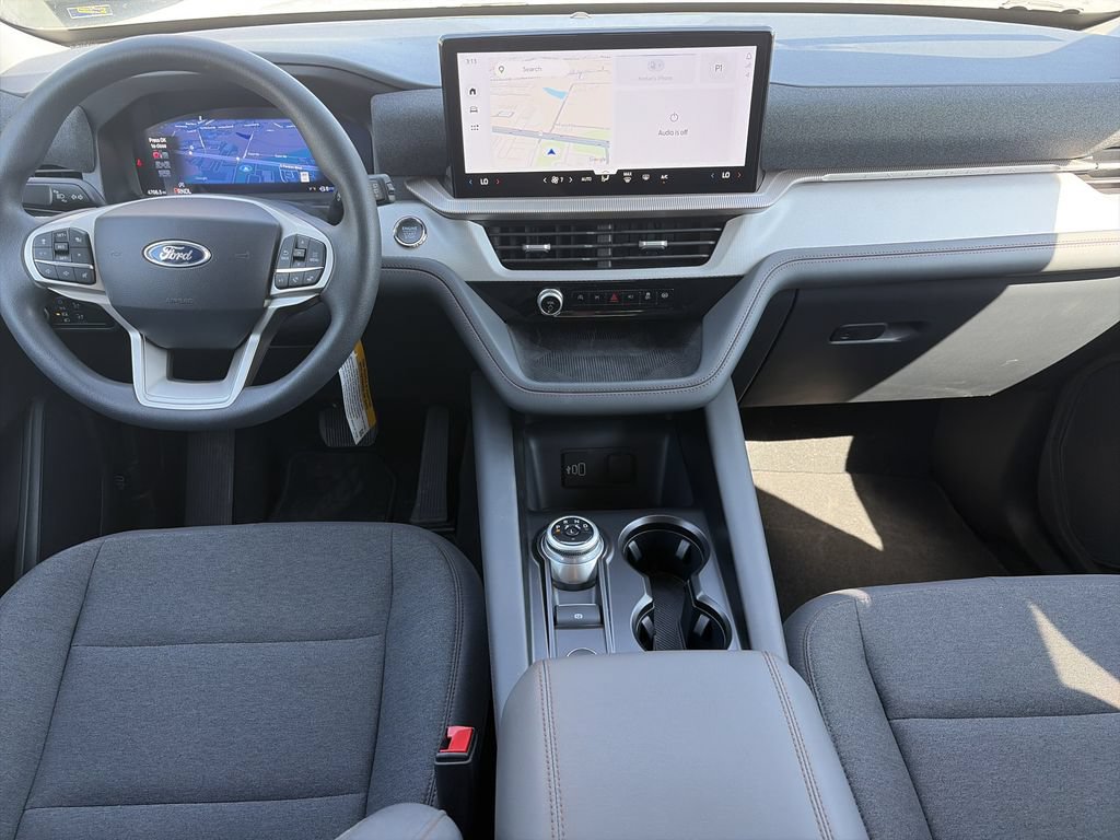 New 2026 Ford Explorer Active RWD image 14