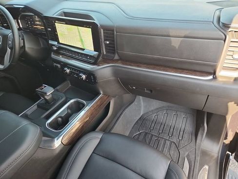 Used 2026 GMC Sierra 1500 Elevation w/ Elevation Premium Package AWD/4WD image 29