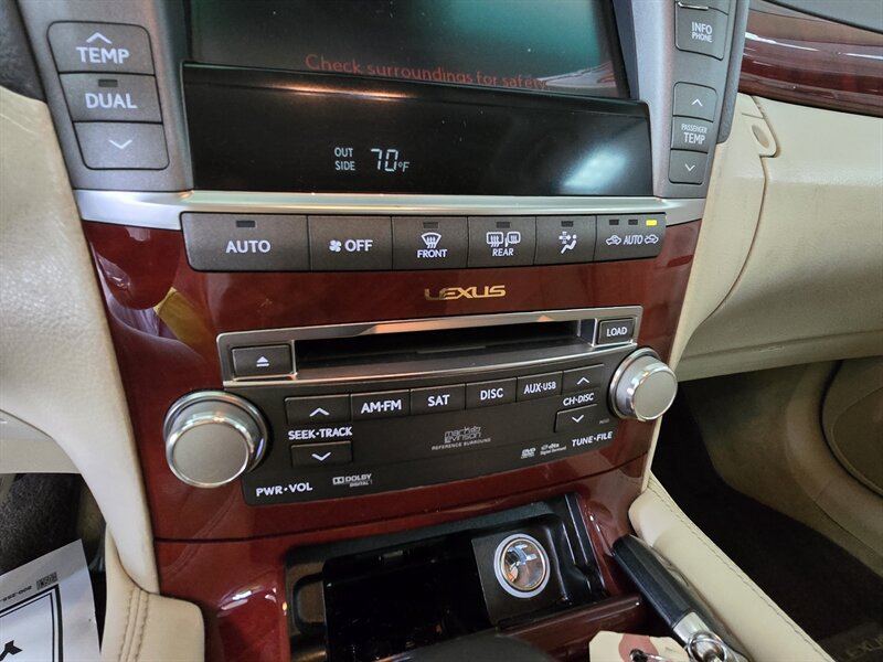 Used 2011 Lexus LS 460 L w/ Luxury Pkg AWD/4WD image 22