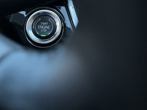 Used 2024 Chevrolet Trax ACTIV w/ Driver Confidence Package image 17