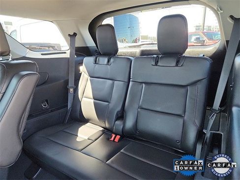 Certified 2022 Ford Explorer XLT w/ Equipment Group 202A image 29