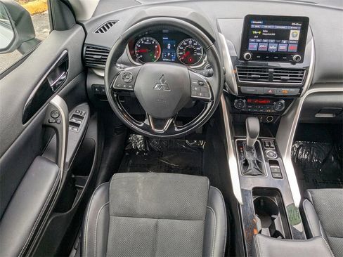 Used 2024 Mitsubishi Eclipse Cross SE image 18