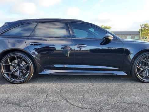 Used 2024 Audi RS 6 performance w/ Matte Carbon Package AWD/4WD image 18