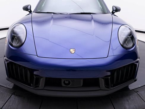 Used 2026 Porsche 911 Carrera GTS image 21
