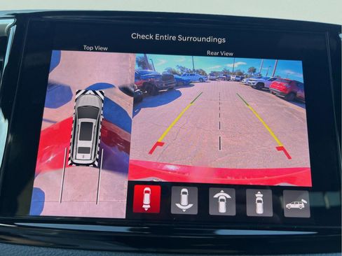 New 2026 Chrysler Pacifica Select image 17