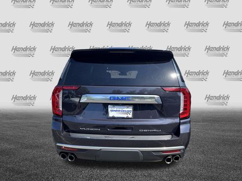 Used 2023 GMC Yukon XL Denali AWD/4WD image 9