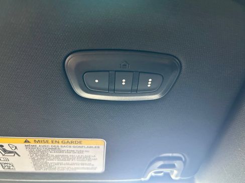 Used 2023 RAM 1500 Laramie AWD/4WD image 60