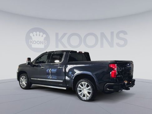 Used 2023 Chevrolet Silverado 1500 High Country w/ High Country Premium Package AWD/4WD image 8