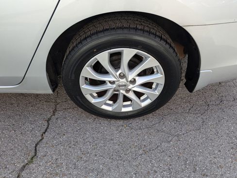 Used 2019 Nissan Sentra S w/ Appearance Package image 26