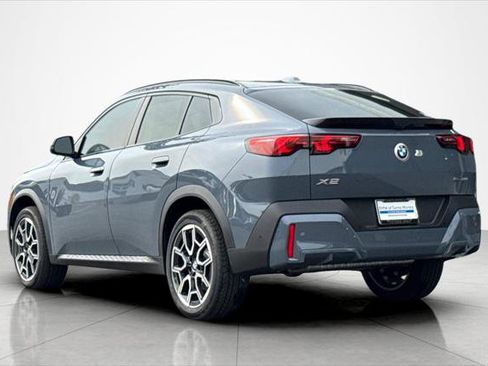 New 2026 BMW X2 xDrive28i w/ Technology Package image 3