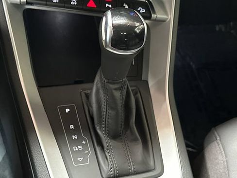 Used 2021 Audi Q3 2.0T Premium AWD/4WD image 25