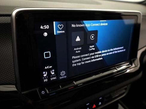 New 2026 Volkswagen Atlas Cross Sport SEL Premium R-Line AWD/4WD image 19