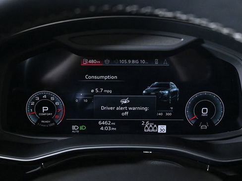 Used 2025 Audi Q8 Premium w/ Convenience Package AWD/4WD image 11