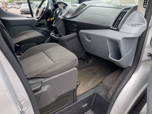 Used 2018 Ford Transit 350 XLT RWD image 28